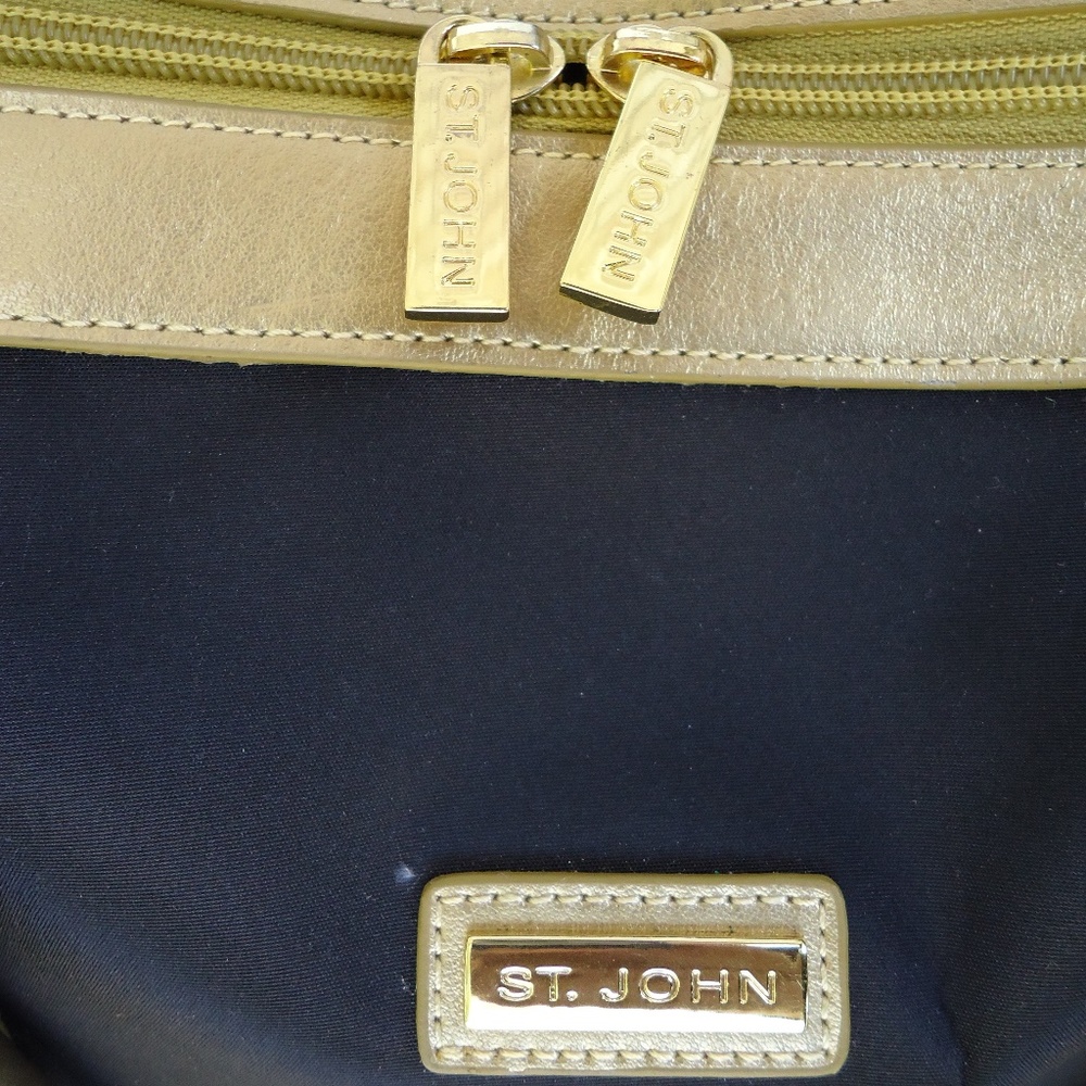 St. John Black nylon carry-on bag - Picture 4 of 8